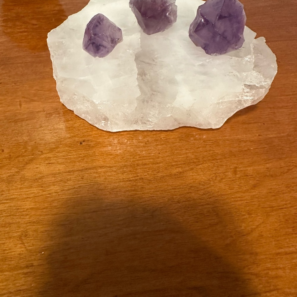 Amethyst point (1) - Picture 2 of 3